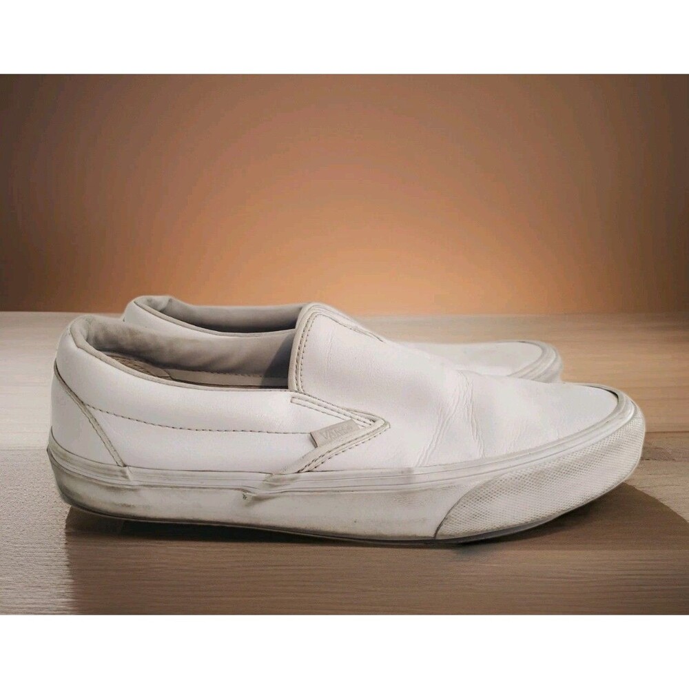 VANS Classic Slip-On True White Leather Sneakers Women 10.5 Men 9 751505